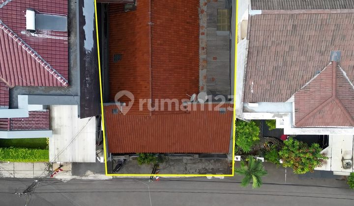 Rumah Lama Harga Afordable di Lamandau Dekat MRT Kebayoran Baru