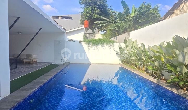 Rumah Siap Huni 2.Lantai Dg Kolam Renang Cipete Dekat MRT Hj Nawi Rumah Siap Huni 2.Lantai Dg Kolam Renang Cipete Dekat MRT Hj Nawi