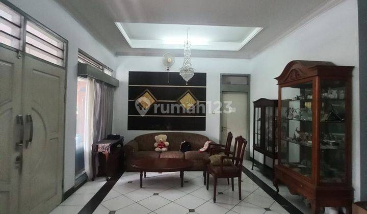 Rumah Lama Jalan Lebar Di Sambas Barito Kebayoran Baru 2