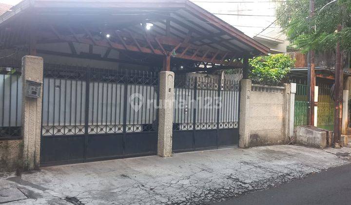 Rumah Lama Huk Lokasi Pre,mium Harga Bagus Rajasa Senopati  1