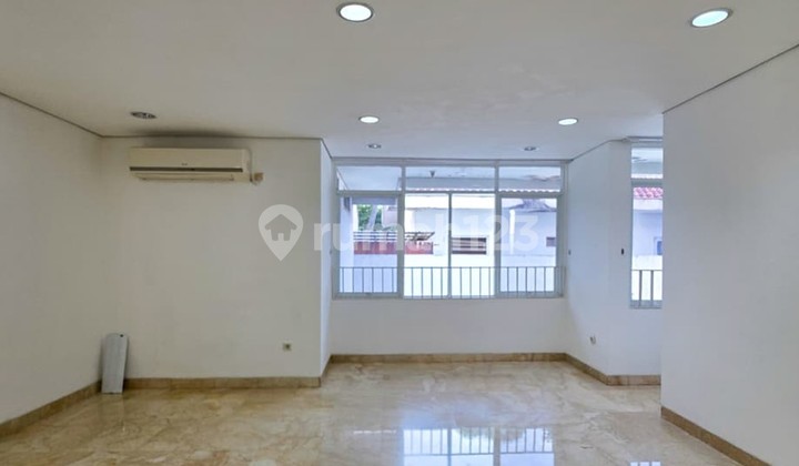 Rumah 2 Lantai Dekat Scbd Di Jl.ciasem Kebayoran Baru 2