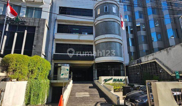 Dijual Gedung 5 Lantai Wisma Haka di Jl Kh Wahid Hasyim 1