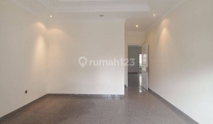 Dijual Rumah Baru di Jl Lamandau 1 Kebayoran Baru 2