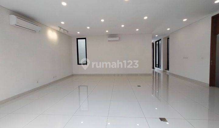 Dijual Rumah di Jl. Purnama, Cipete 2 Lantai SHM Baru, lokasi sangat strategies  1