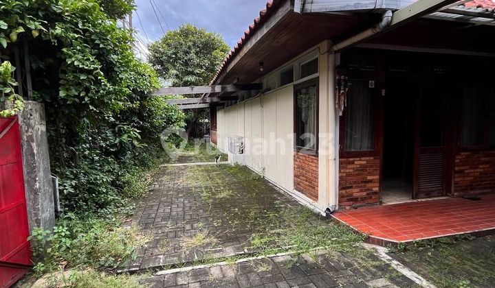 Dijual Rumah Lama di Jalan Mpr V, Cipete, Jakarta Selatan