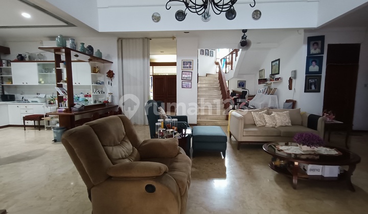 Disewakan Rumah di Kebayoran Baru, Tirtayasa 2