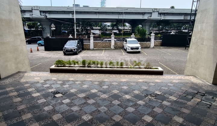 Multi-Function Building For Rent in Tb Simatupang, South Jakarta