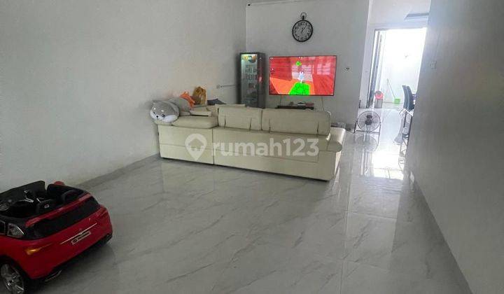 Rumah Dijual Di Regency Melati Mas Dekat Bsd  2