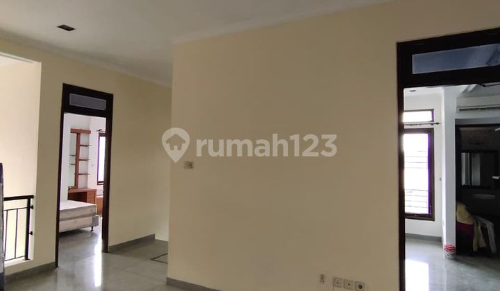 Disewakan Rumah Rawamangun Jakarta Timur 2
