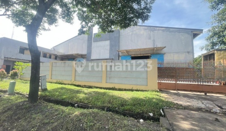 Warehouse Ready for Use for Sale in Marunda Center Warehouse Complex, Bekasi