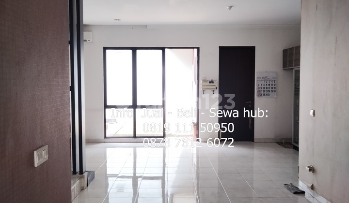For Rent Furnished House...3+1 Bedrooms...Land 180 Building 153 M²...near The Breeze BSD in Green Cove BSD For Rent Furnished House...3+1 Bedrooms...Land 180 Building 153 M²...near The Breeze BSD in Green Cove BSD