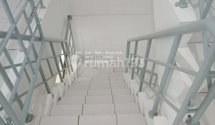 Rented Ruko Taman Permata Palem, West Jakarta, IDR 65 Million...3.5 Floors...Size 4 x 12. 2