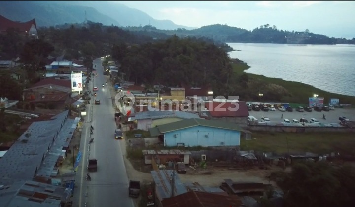 Vacant Land by Lake Toba Suitable for Culinary Business, and Others