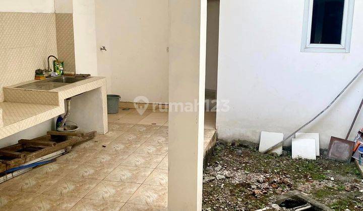 Dijual Cepat Rumah 2 Lantai di Jatiwaringin Pondok Gede Bekasi 2