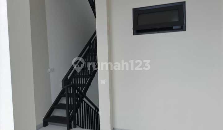 Rumah Bagus Brand New Di Bsd 2