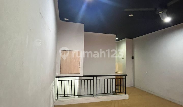 Strategic Shop House for Sale in Gading Serpong Strategic Shop House for Sale in Gading Serpong