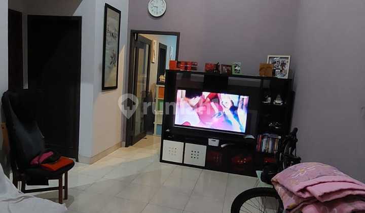 Rumah Siap Pakai Di Graha Raya Bintaro