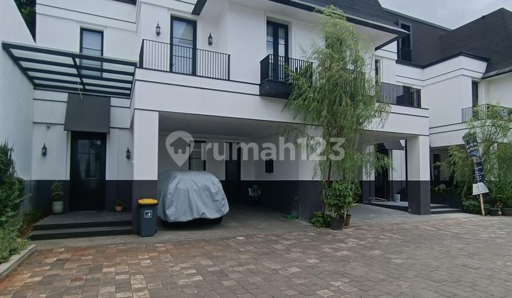 Nice House at Tetha House, Jl Pondok Pinang Kebayoran Lama South Jakarta