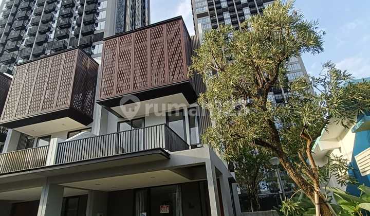 Nice House In Botani Hills, Fatmawati Center Area, TB Simatupang 2