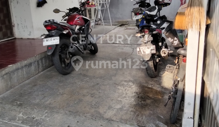 Rumah Murah dan Nego di Jl Bougenvile ,Pamulang Permai 1 Tangsel Dekat Unpam 2