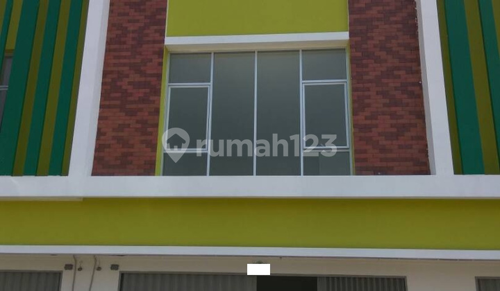 Ruko Bagus 2 Lantai Siap Pakai Di Green Market Jababeka, Cikarang Ruko Bagus 2 Lantai Siap Pakai Di Green Market Jababeka, Cikarang