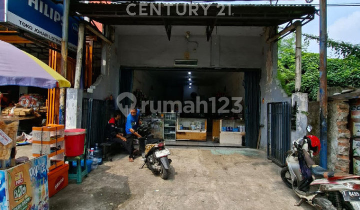 Ready-to-Use Office Warehouse Shop on Tuparev Main Road, Karawang