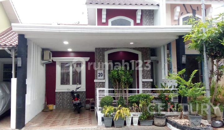 Nice Ready-to-Use House in Le Jardin Cluster, Lippo Cikarang, Cikarang