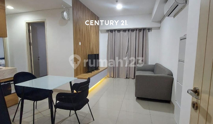 Apartment Trivium 2 BR Furnished Termurah Di Lippo Cikarang