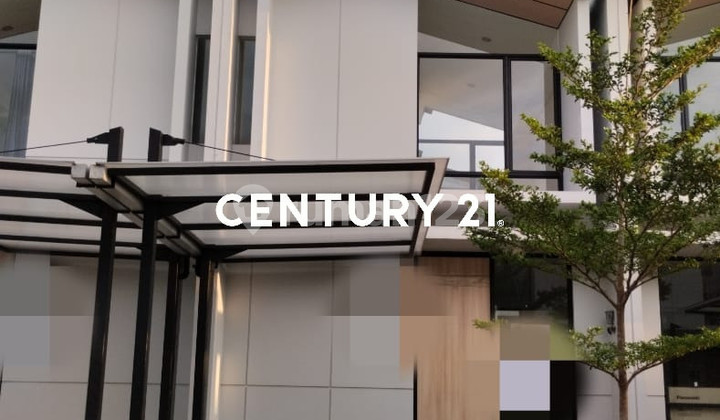 Nice 2-Story Semi-Furnished House at Waterfront Lippo Cikarang