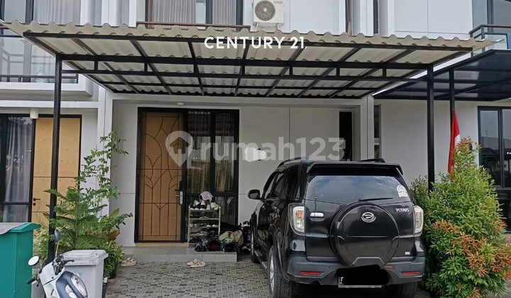 Rumah Bagus 2 Lantai Over Kredit Di Cluster Uptown Lippo Cikarang