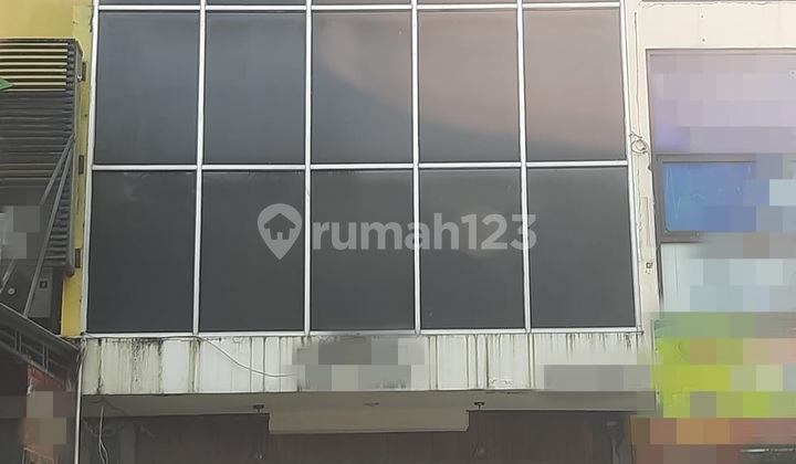 Robson 3-Storey Shop House Ready for Occupancy in Lippo Cikarang