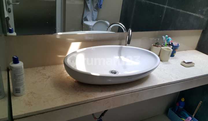 Rumah Bagus 3 Lantai Di Cluster Meadow Green Lippo Cikarang  2