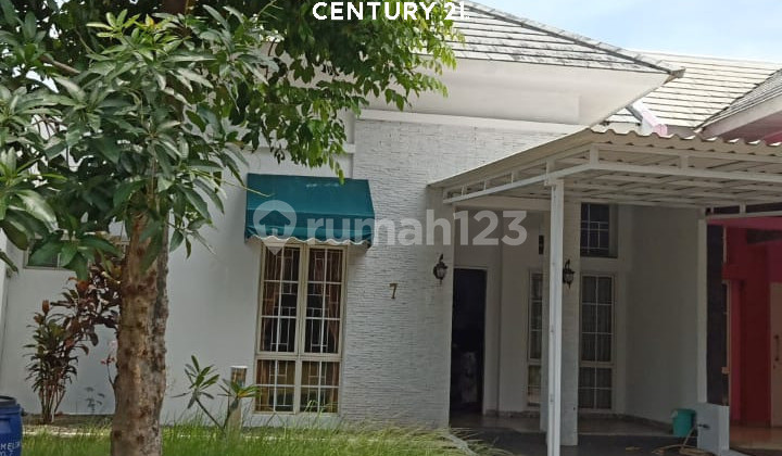 Beautiful Furnished House Ready to Occupy in Ivory Cluster Lippo Cikarang
