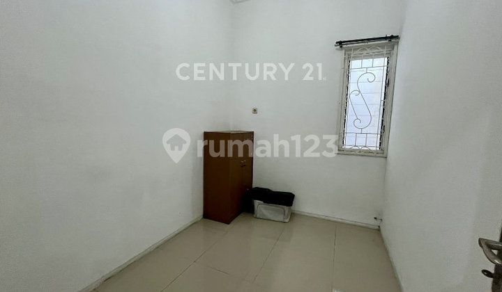 Rumah Bagus Semi Furnished Di Cluster Elysium Lippo Cikarang 2