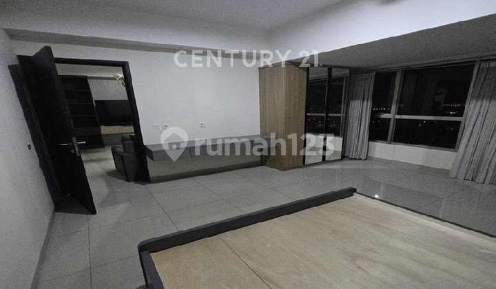 Orange County Apartment. Tower IRVINE No. 2926 2BR 87.28m². Fully Furnished. 2