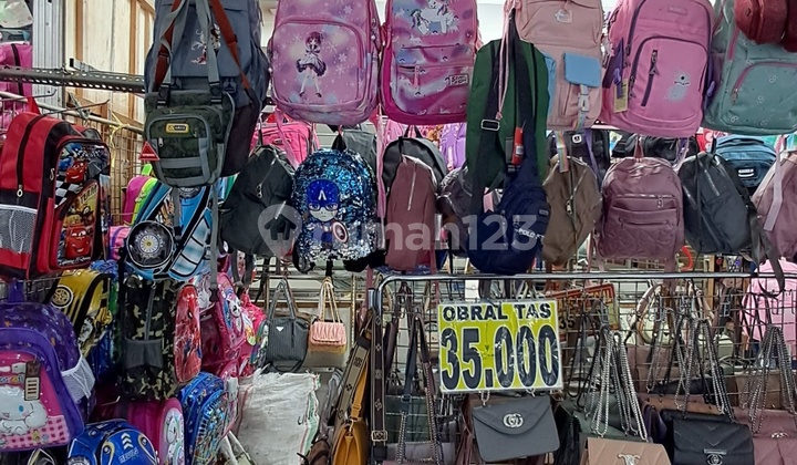 Kios Bagus Murah Siap Pakai Di Sentra Grosir Cikarang, Lemah Abang 1