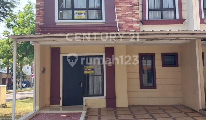 Rumah Bagus Hook 2 Lantai D'Cataluna Residence Jababeka, Cikarang