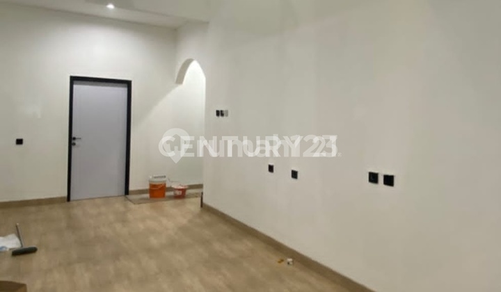 Rumah Bagus Semi Furnished Di Cluster Simpruk Lippo Cikarang Rumah Bagus Semi Furnished Di Cluster Simpruk Lippo Cikarang