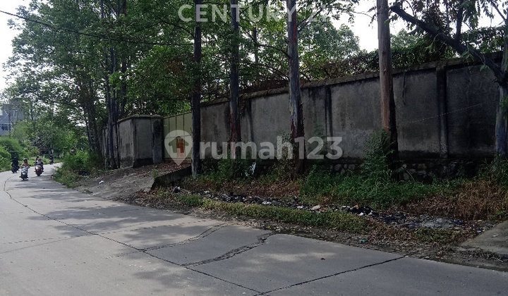 Tanah Industri Ada Bangunan Strategis di Jl Raya Gemalapik Cikarang Selatan