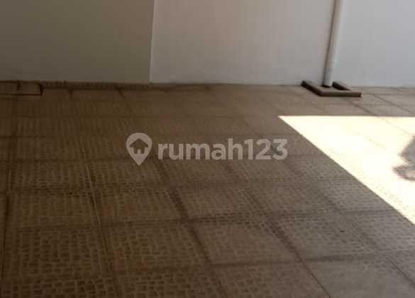 Rumah 2 Lantai  Di Cluster Florencia Lippo Cikarang 2