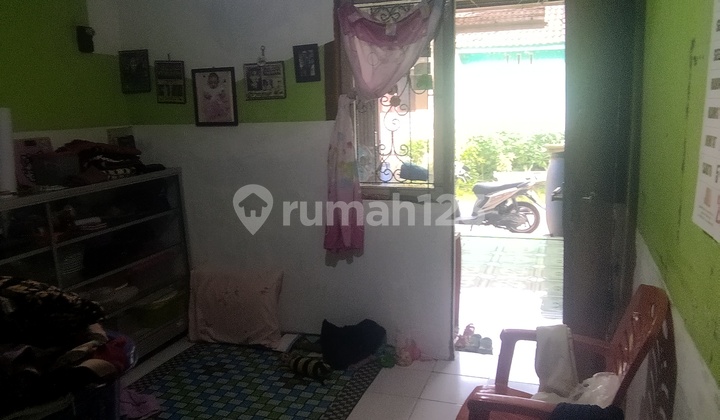 Simple House &#43; Shop Kiosk in Mega Regency Bekasi 2