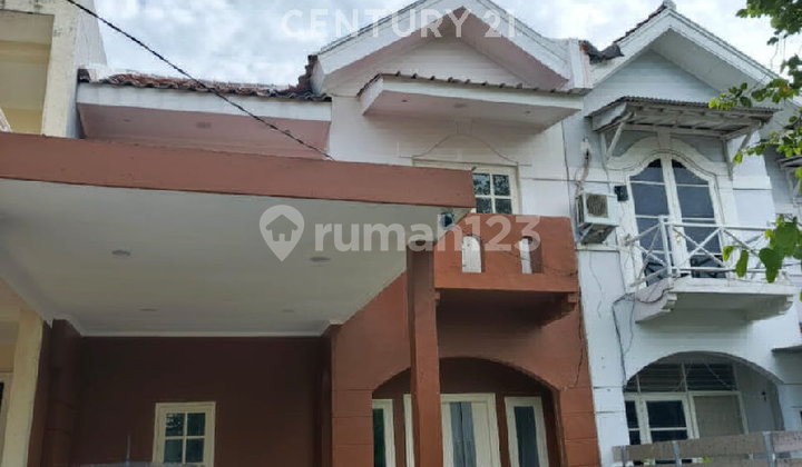 Rumah Bagus Siap Huni di Cluster Meadow Green Lippo Cikarang