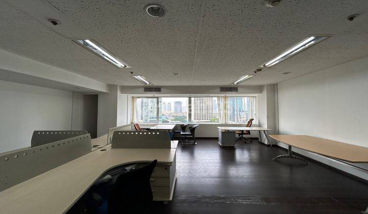 Disewakan Office Space Thamrin Semi Fitting Out Wisma Nusantara 1