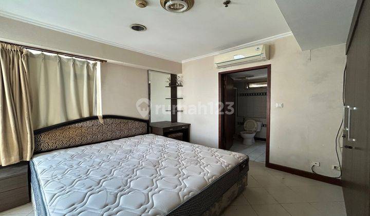 Disewakan Apartemen Istana Harmoni 3 Bedroom Furnished 2