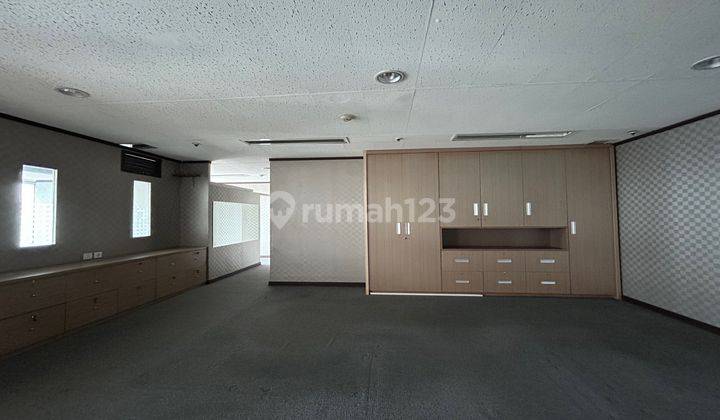 Disewakan Office Space Thamrin Semi Fitting Out Wisma Nusantara 1