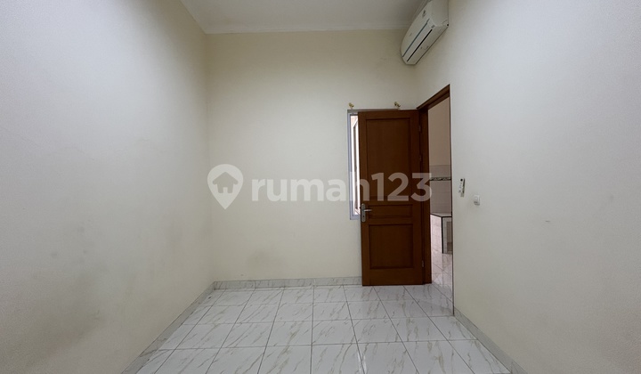 For Rent, Ready-to-Occupy 1-Story House in Kelapa Gading