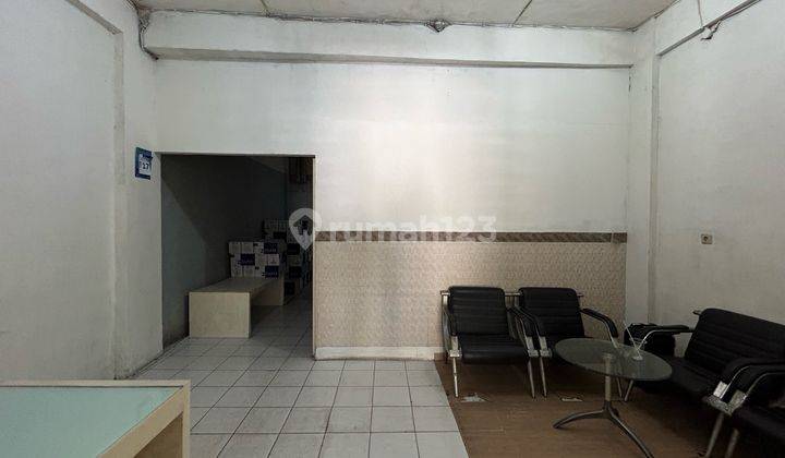 Disewakan Ruko Pangeran Jayakarta 3.5 Lantai Dalam Komplek 1
