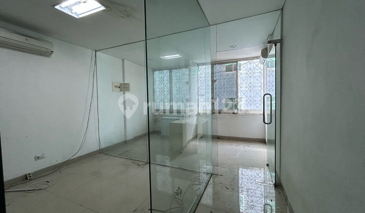 For Sale: Ready-to-Use Ruko Rapih at Pangeran Jayakarta 129 2