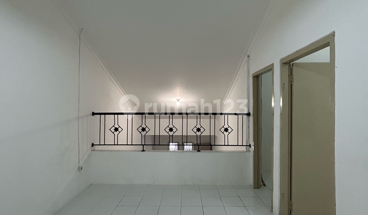 For Rent: House in Kelapa Gading, 3 Bedrooms For Rent: House in Kelapa Gading, 3 Bedrooms