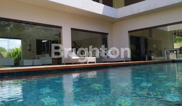 Villapribadi 4br Premium Full Furnish Di Ungasan Badung Bali. 1